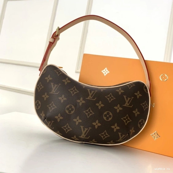 WIS POCHETTE LOUIS CROISSANT VUITTON 0128